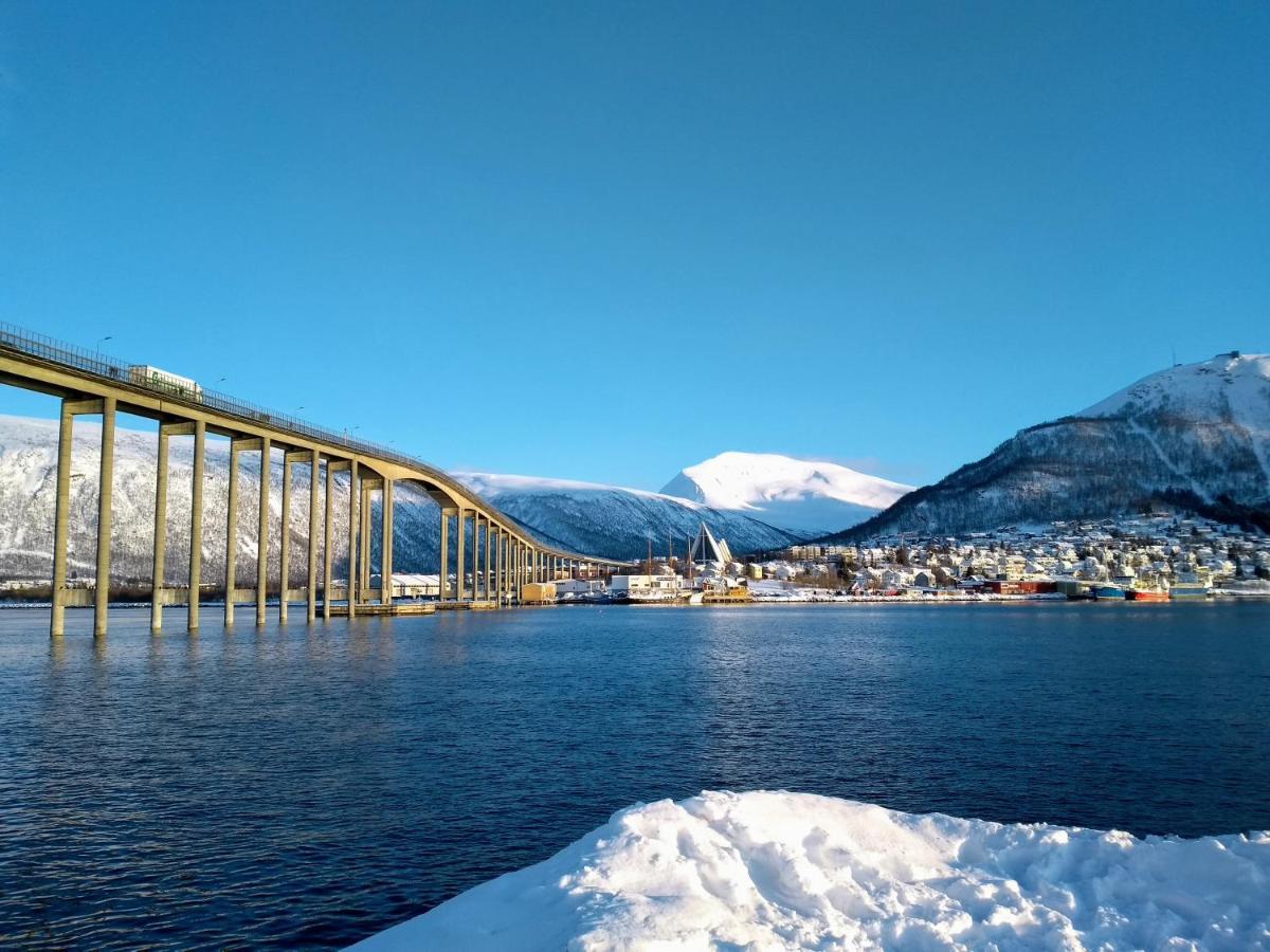 Tromso Coco Apartments In Center Buitenkant foto